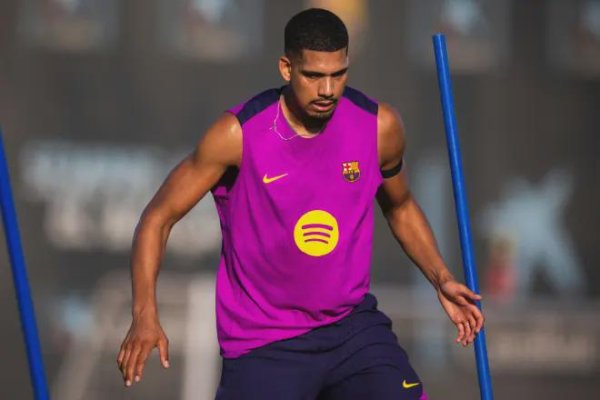 西媒嗟叹阿劳霍：遨游24小时后，坐窝回到健身房实际