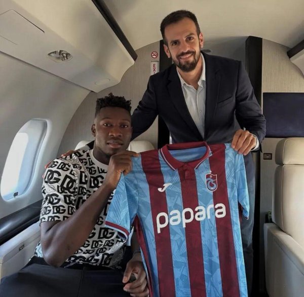 曼联官宣奥纳纳租赁土超！曝其认为被当成替罪羊，来岁亦不会总结