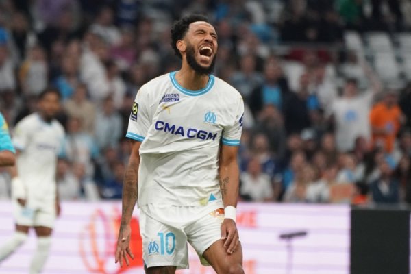 奥巴梅扬半场两助攻，前次有马赛球员单场欧冠助攻双响还在2011年