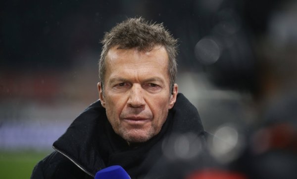 马特乌斯：鲍曼能活着界杯胜任主力门将，德国无需回顾特尔施特根