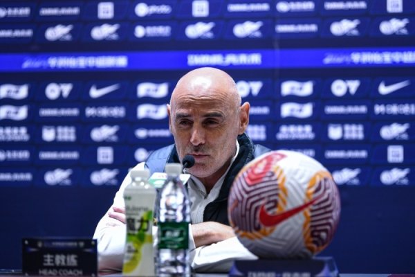 英媒：穆斯卡特但愿率领海港完资本赛季比赛，或不去捏教流浪者