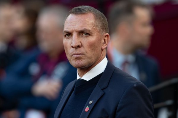 官方：凯尔特东说念主主西宾罗杰斯离任，开局9轮逾期榜首8分