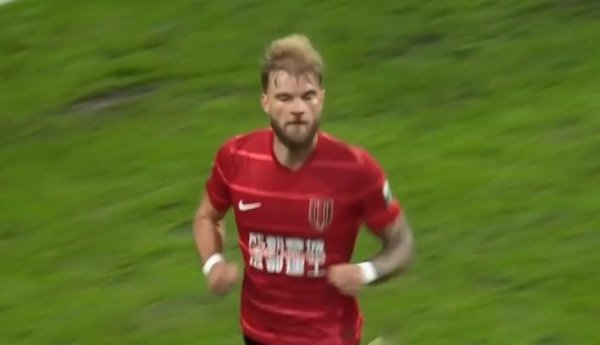 莱切特：咱们值得得手的3分，咱们的球迷是全中国最佳的球迷