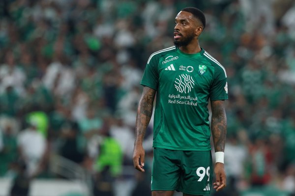 曼晚：曼联不错筹议一月引进伊万-托尼，他与姆伯莫的认知度很高