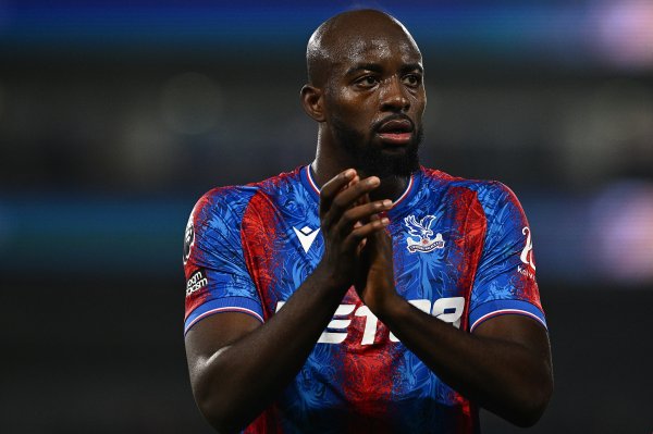 斯基拉：水晶宫但愿与马特塔续约至2029年，正在进行磋商