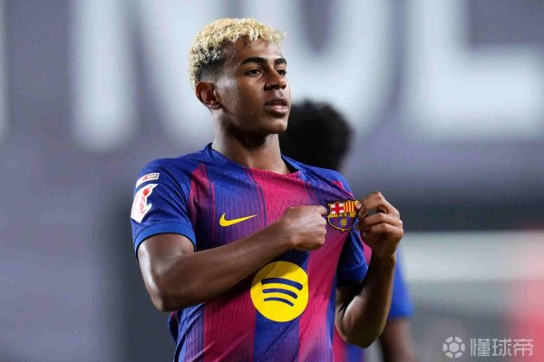 世体：亚马尔与巴尔德随队合练，并为对阵巴黎的比赛作念好准备