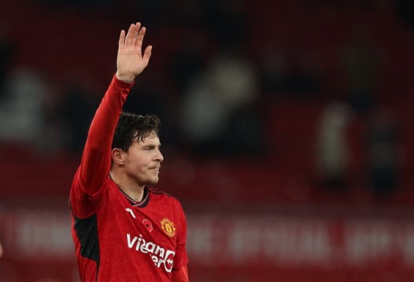 林德洛夫：曼联是我糊口十分伏击的一部分，留住的唯有好意思好回忆